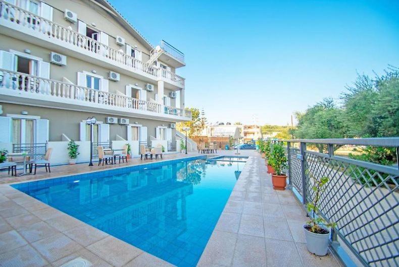 Plános The Senses Tsilivi Hotel מראה חיצוני תמונה